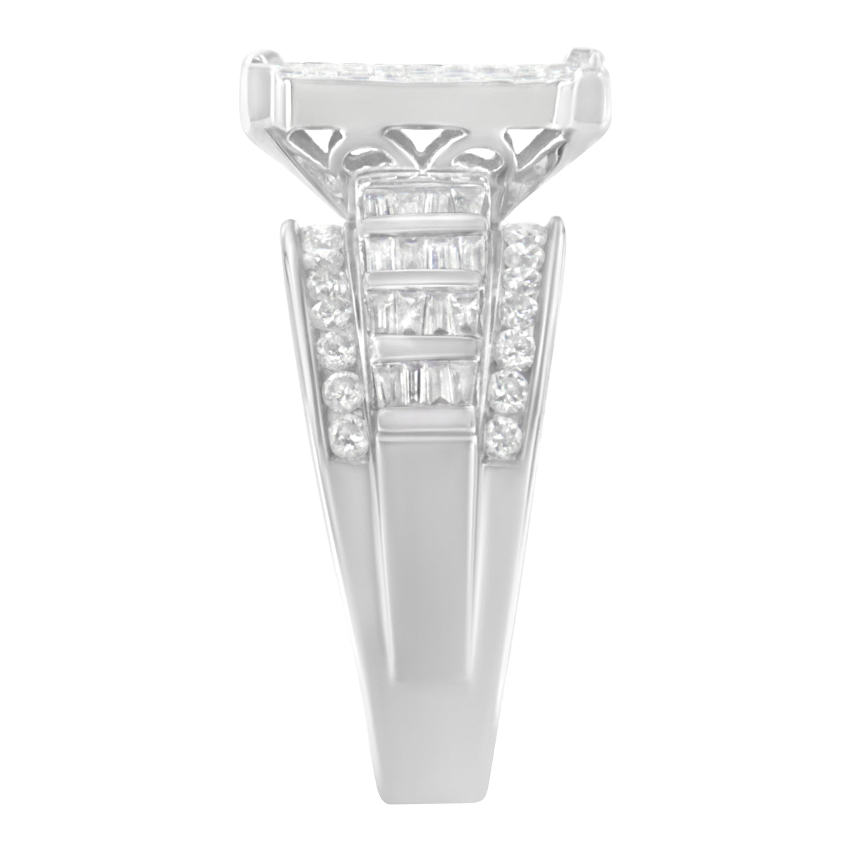 Bague en or blanc 14 carats, sertie invisible de diamants taille mixte 2,0 carats poids total, forme rectangulaire, avec grappe composite et anneau serti de barrettes et de rails (couleur H-I, pureté SI2-I1) – Taille 5
