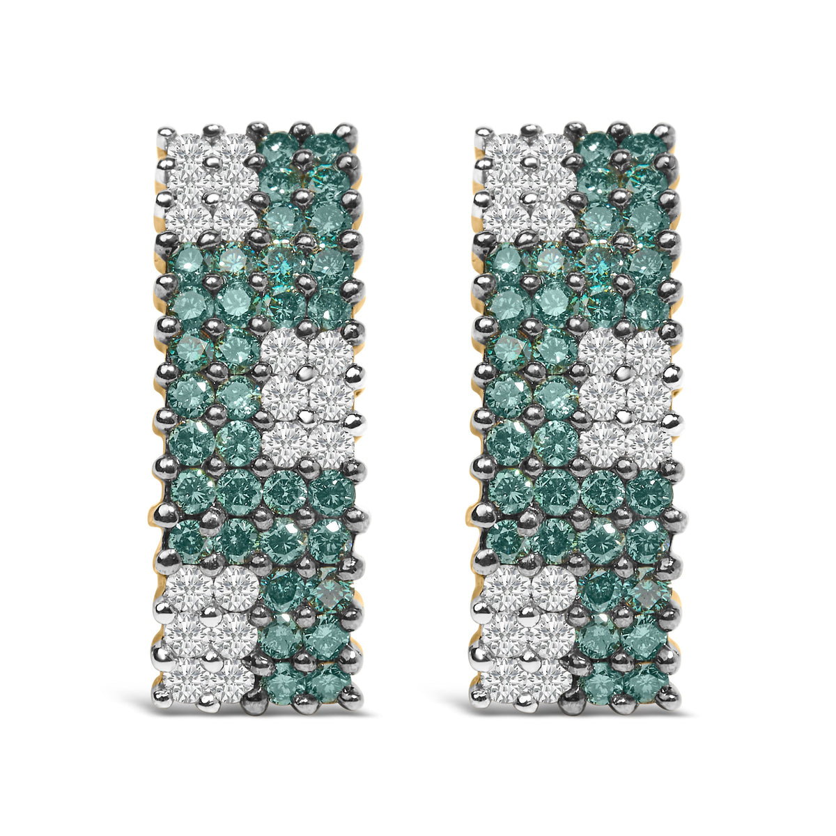Boucles d'oreilles oméga-clips pavées à quatre rangs en or jaune 14 carats, diamants blancs et bleus traités 2,00 carats (couleur H-I, pureté SI1-SI2)