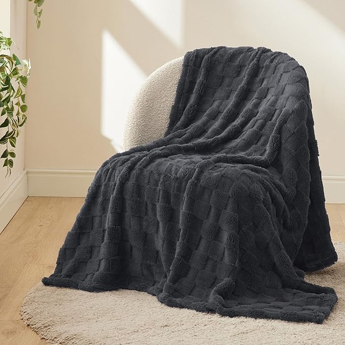 Bedsure GentleSoft Dark Grey Throw Blanket for Couch - Checkered Fleece Blankets Gifts for Women Men Girls, Cute Soft Cozy Throw for Bedroom Home Decor Gifts, 50x60 Inches