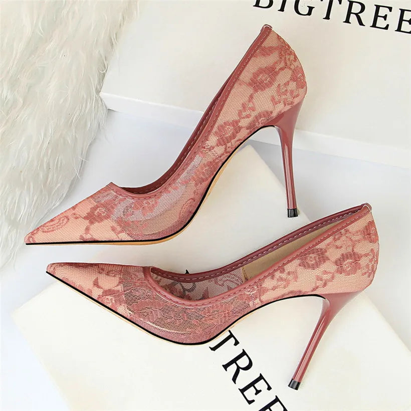 2025 Sexy Black Flower Lace Mesh Pumps Women Pointed Fashion Party Shoes Show Thin High Heels Shoes Women's Office Shoes Shallow