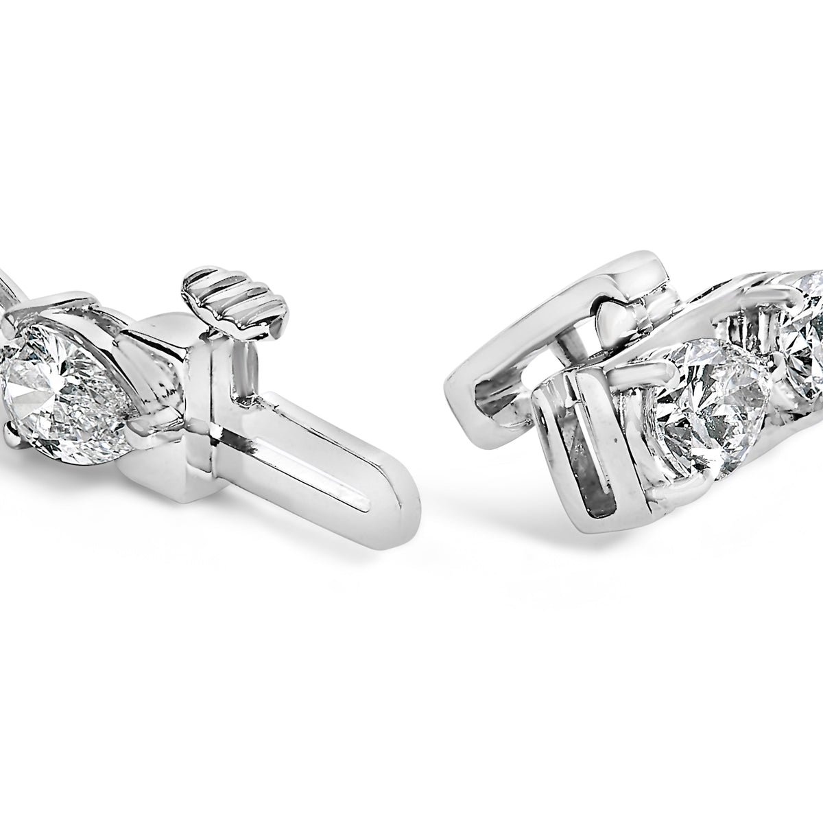 Bracelet tennis en or blanc 14 carats avec diamants de laboratoire taille poire de 12,0 carats certifiés IGI