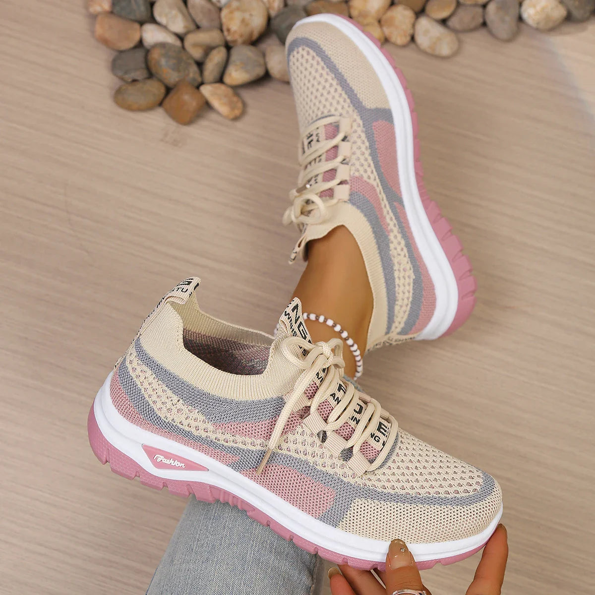 Women's shoes summer 2026 casual sneaker new style two-color single shoes, versatile, casual and fashionable work shoes