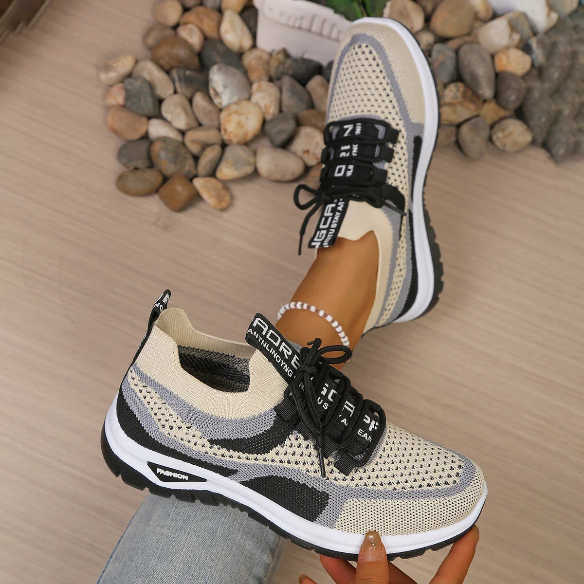 Versatile Two-Tone Casual Summer Sneakers for Work and Play