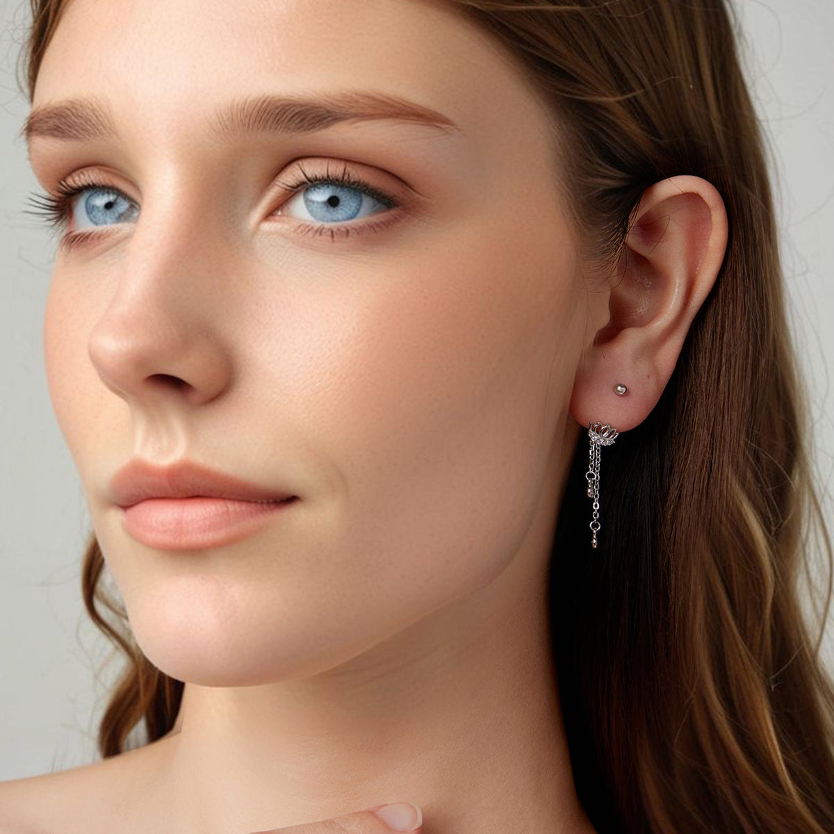 Boucles d'oreilles en argent sterling 925 avec zircons cubiques pavés et plaquage or blanc - 3,1 x 0,7 cm pour femme