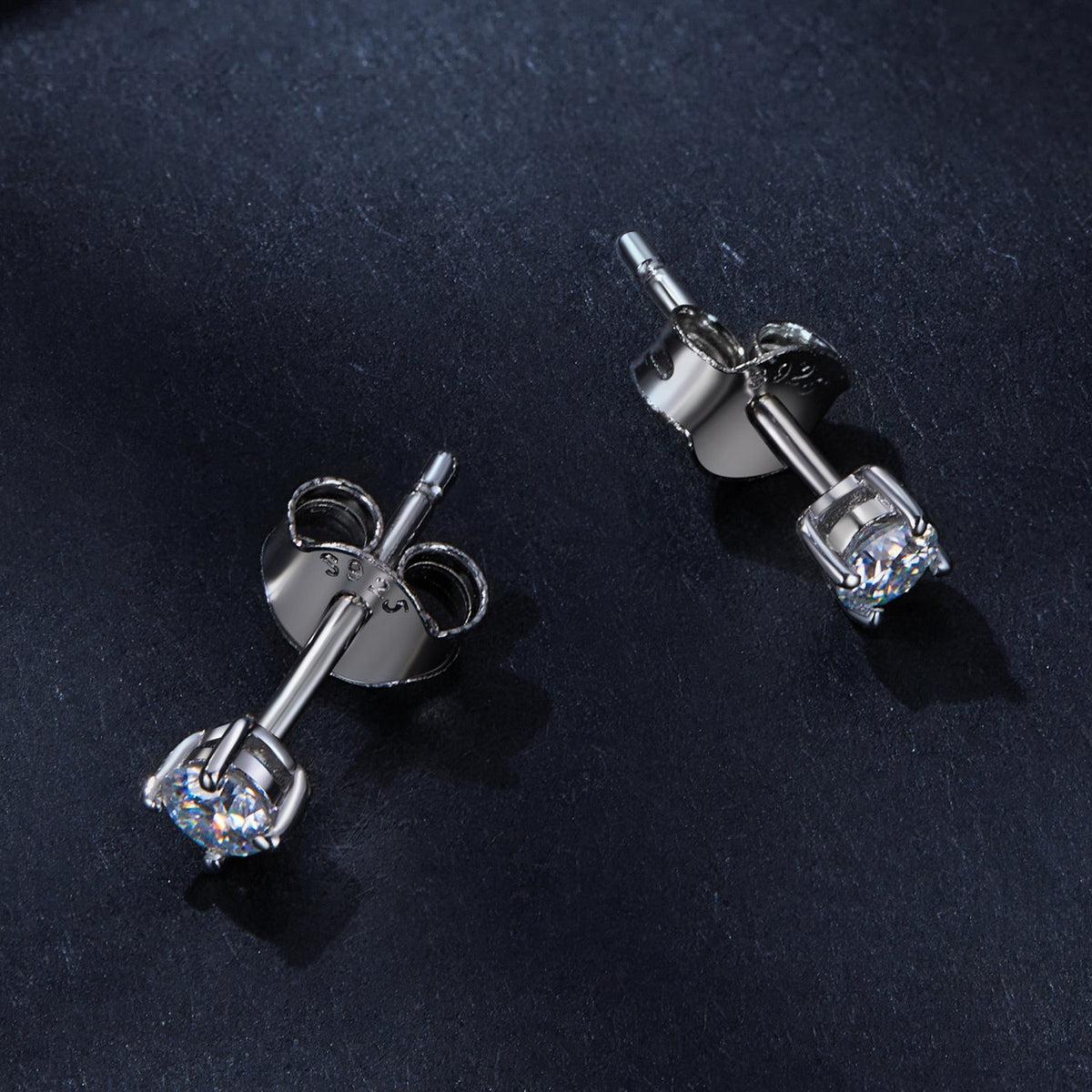 Boucles d'oreilles en argent sterling S925 3 mm avec moissanite pour femme