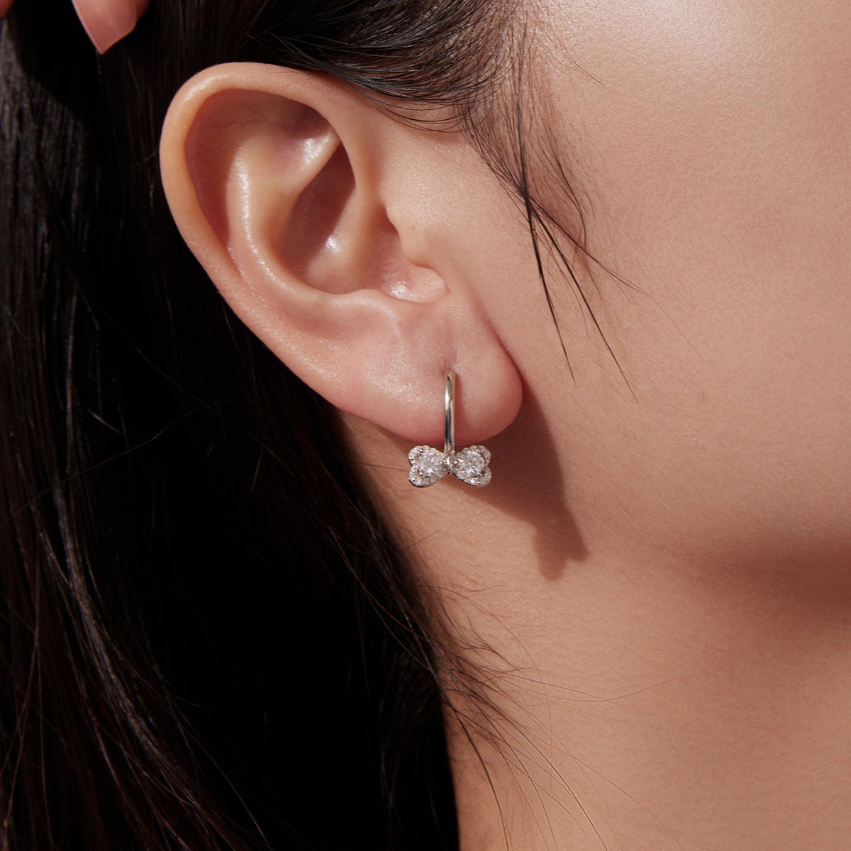 Boucles d'oreilles en argent sterling 925 et moissanite 0,20 carat, plaquées or blanc pour femme