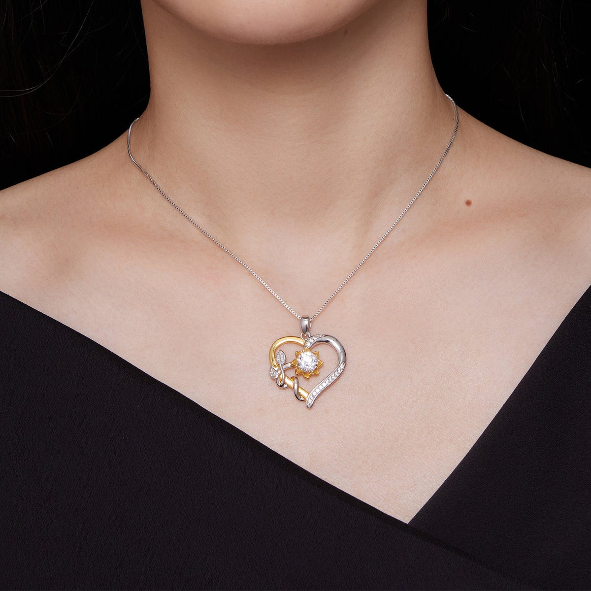 Collier en argent sterling 925 plaqué or avec moissanite et serti pavé pour femme