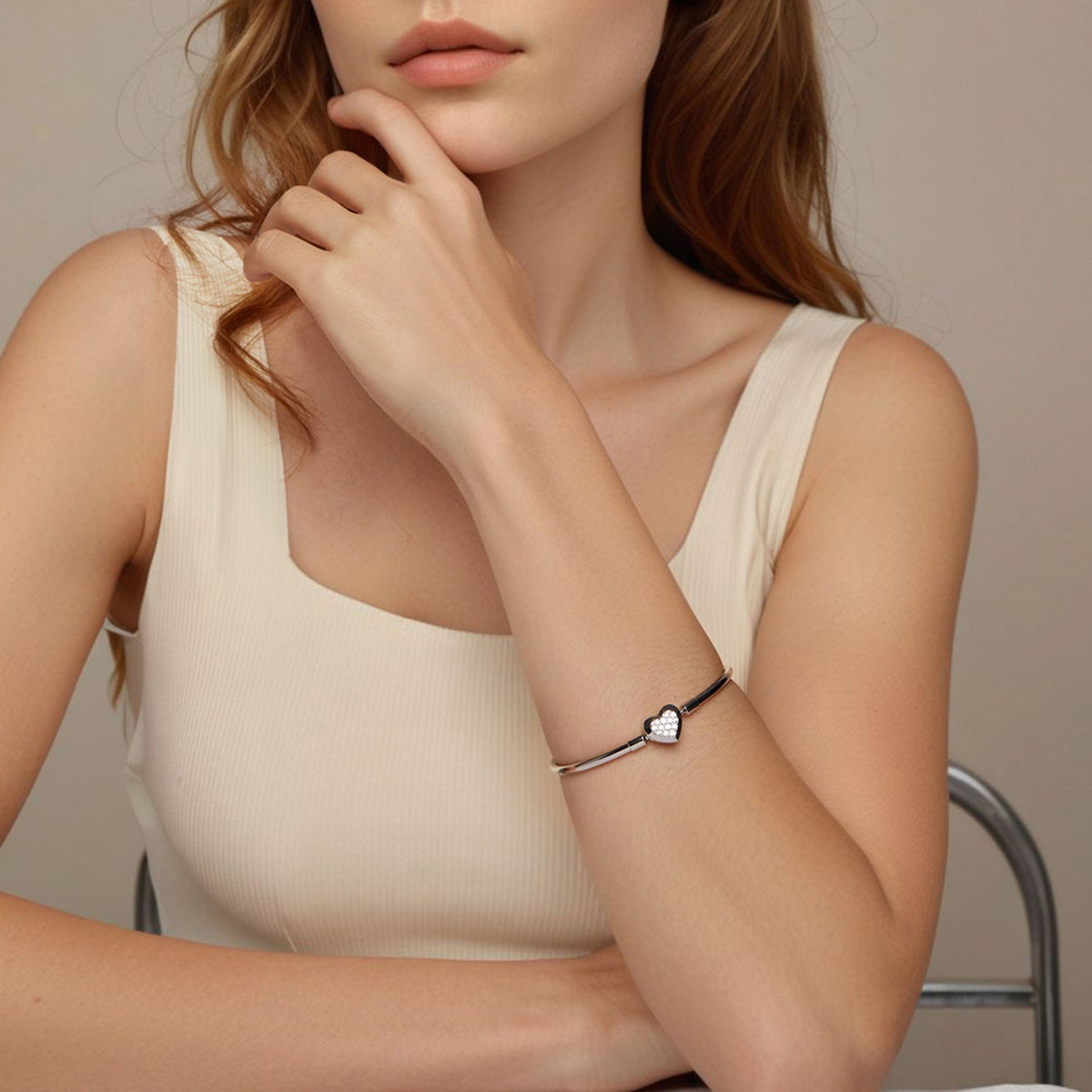 Bracelet en argent sterling 925 plaqué or blanc avec zircone cubique pour femme - Taille 17.0