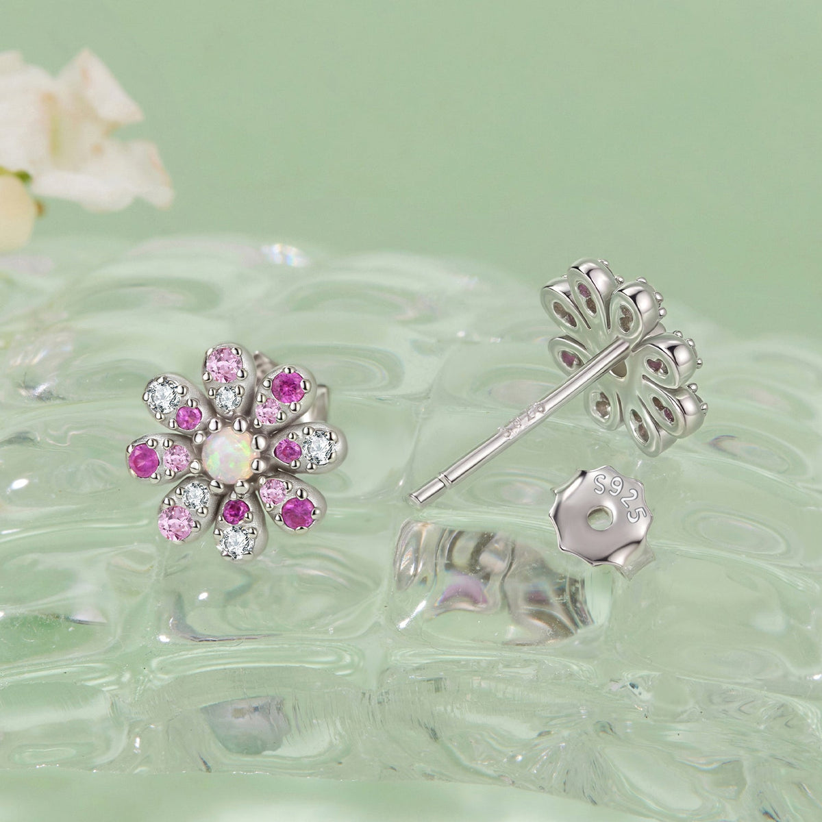 Boucles d'oreilles en argent sterling 925 avec opale synthétique et oxyde de zirconium