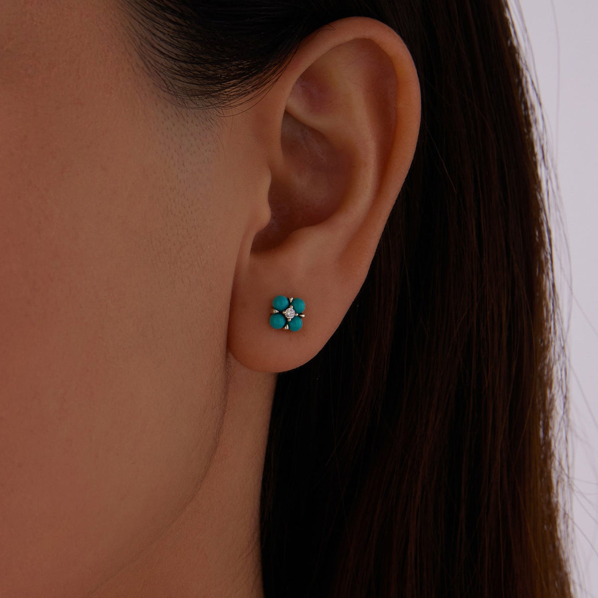 Boucles d'oreilles en argent sterling 925 avec turquoise de synthèse et oxyde de zirconium, finition oxydée