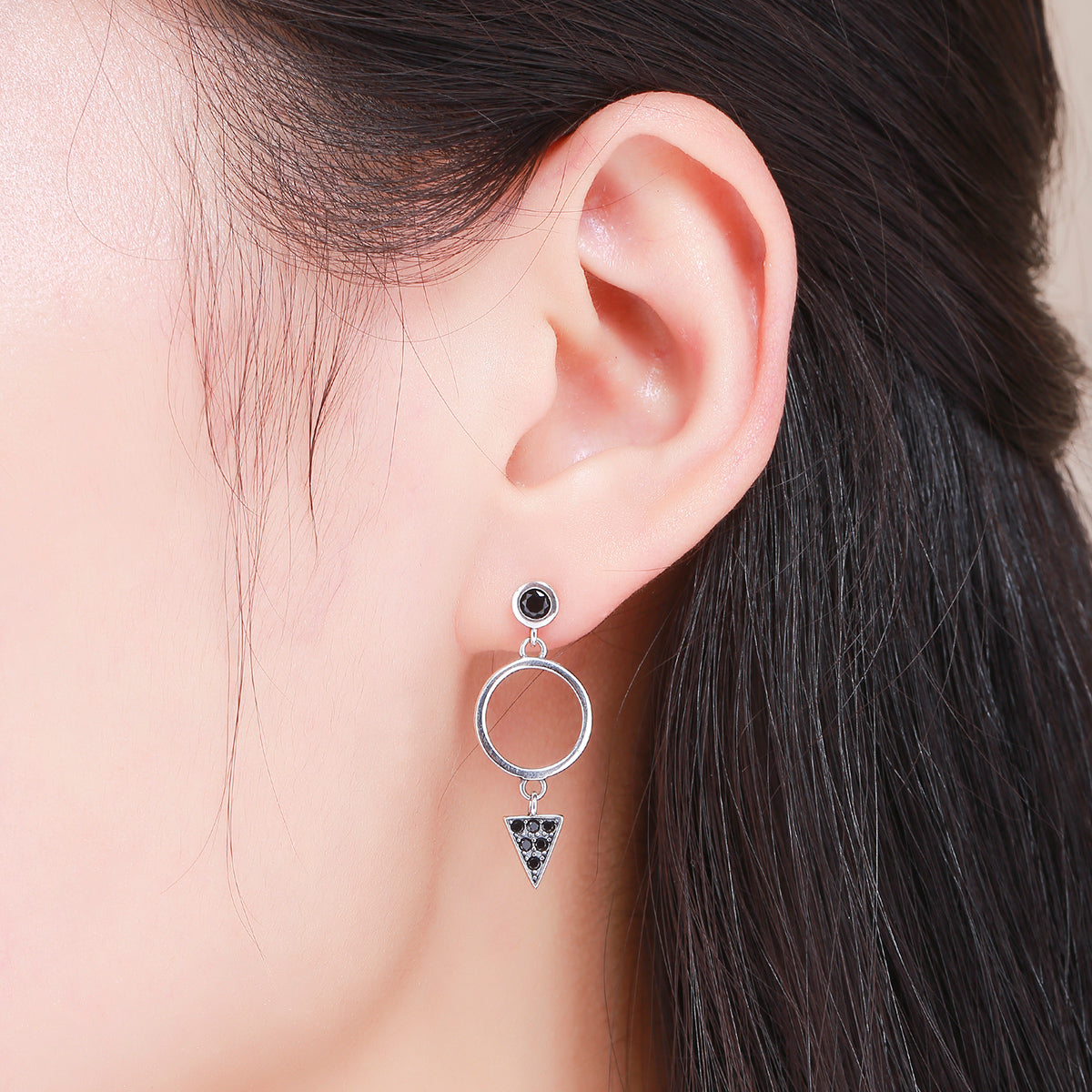 Boucles d'oreilles en argent sterling 925 oxydé avec pavé de zircons cubiques