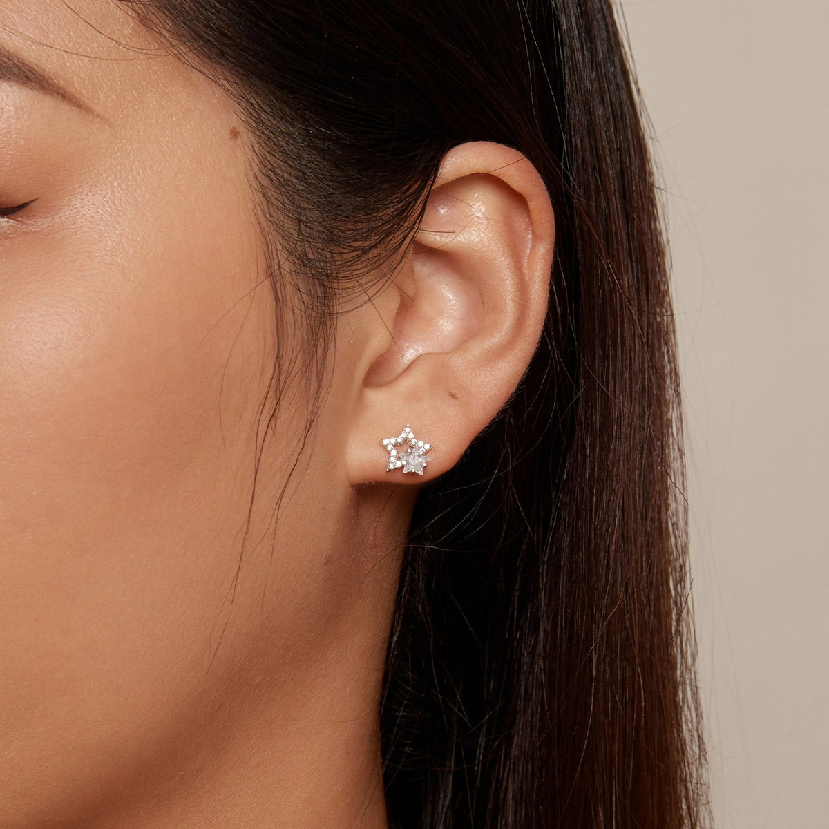 Boucles d'oreilles en argent sterling 925 de 9x9mm avec oxyde de zirconium pavé pour femme