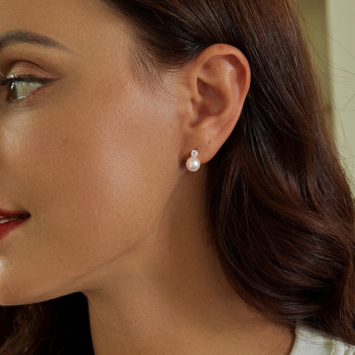 Boucles d'oreilles en argent sterling 925 avec moissanite 0.1 carat et perles d'eau douce pour femme