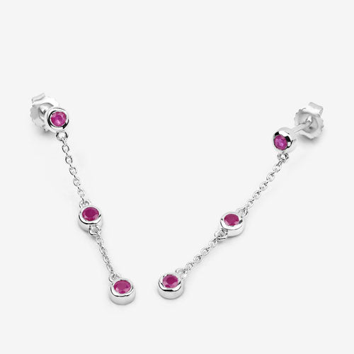 Boucles d'oreilles en argent sterling .925 serties de rubis véritable de 0,78 carat