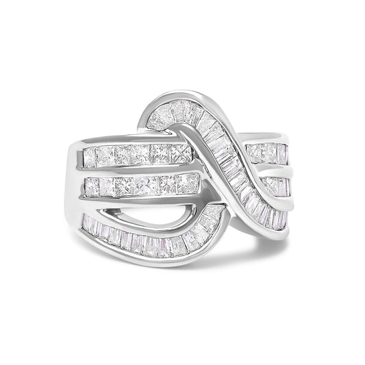 Bague sertie de diamants en or blanc 14 carats de 2,0 carats avec anneau contour