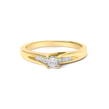 14K Yellow Gold 1/4 Cttw Princess Cut Diamond Engagement Ring