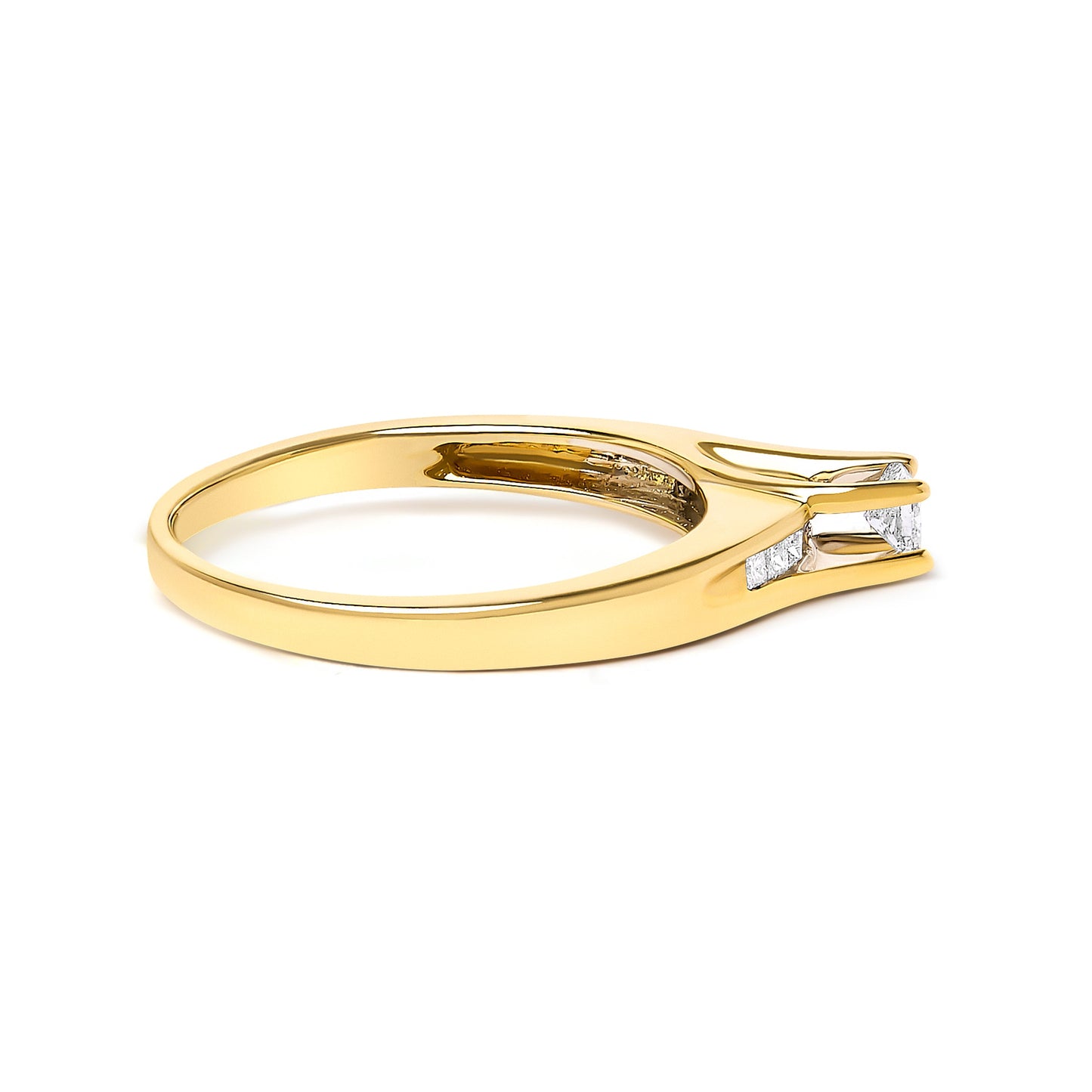 14K Yellow Gold 1/4 Cttw Princess Cut Diamond Engagement Ring