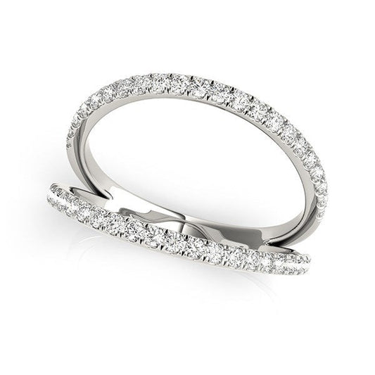 Bague à bande fendue en or blanc 14 carats et diamants (1/4 de carat total)