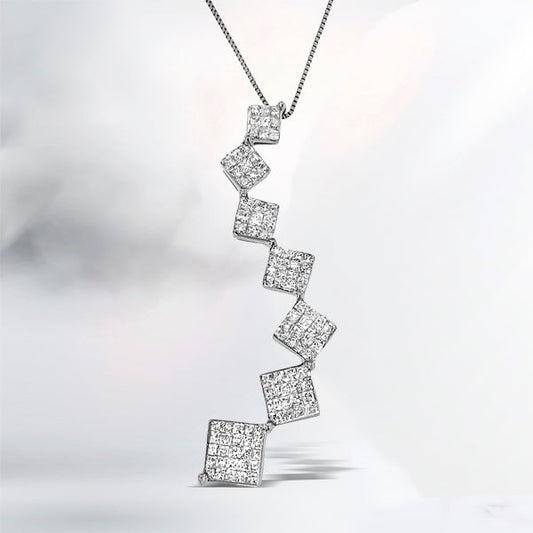 10K White Gold 1 cttw Diamond Snake Curved Pendant Necklace (H-I, I1-I2)
