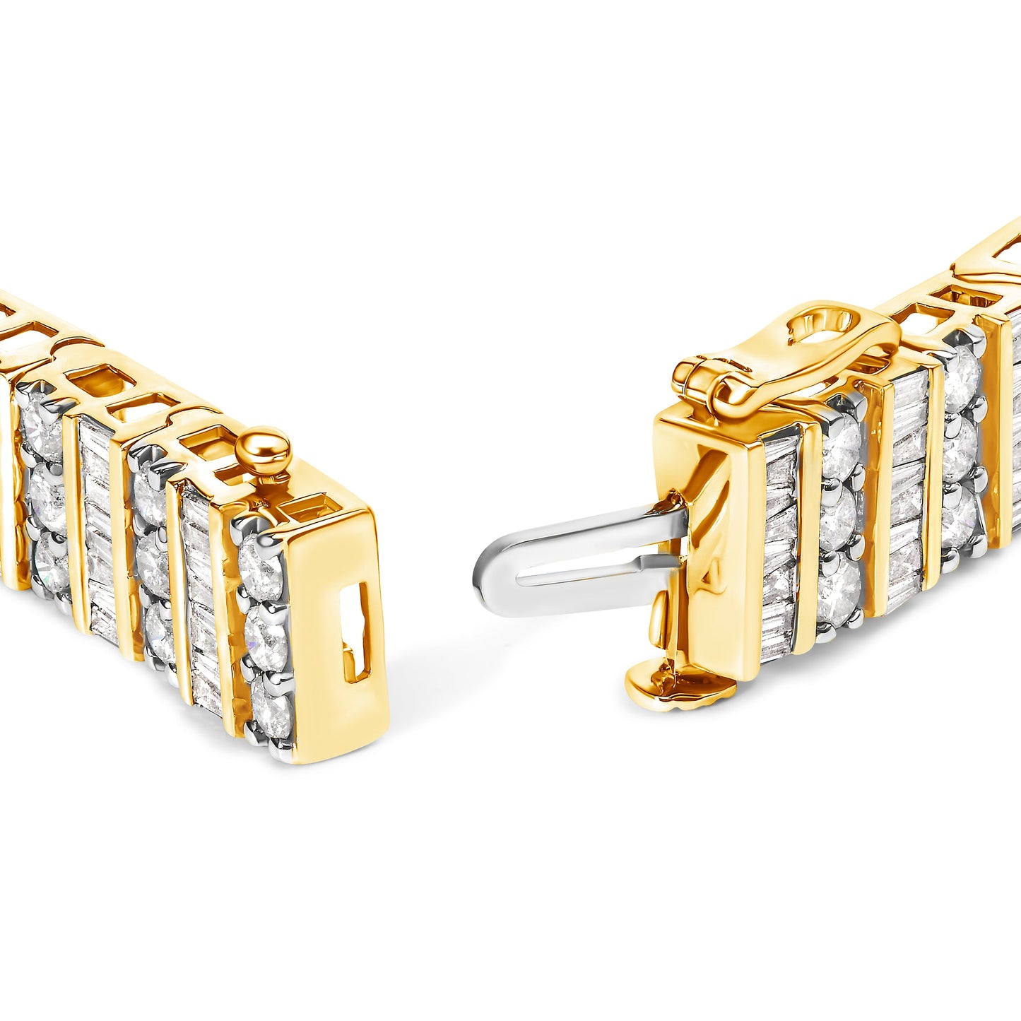 14K Yellow Gold 5.50 Cttw Round and Baguette Diamond Link Bracelet