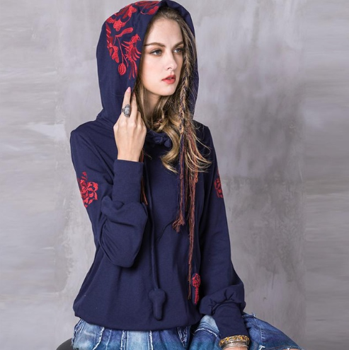 Suéter de punto con capucha y camiseta holgada