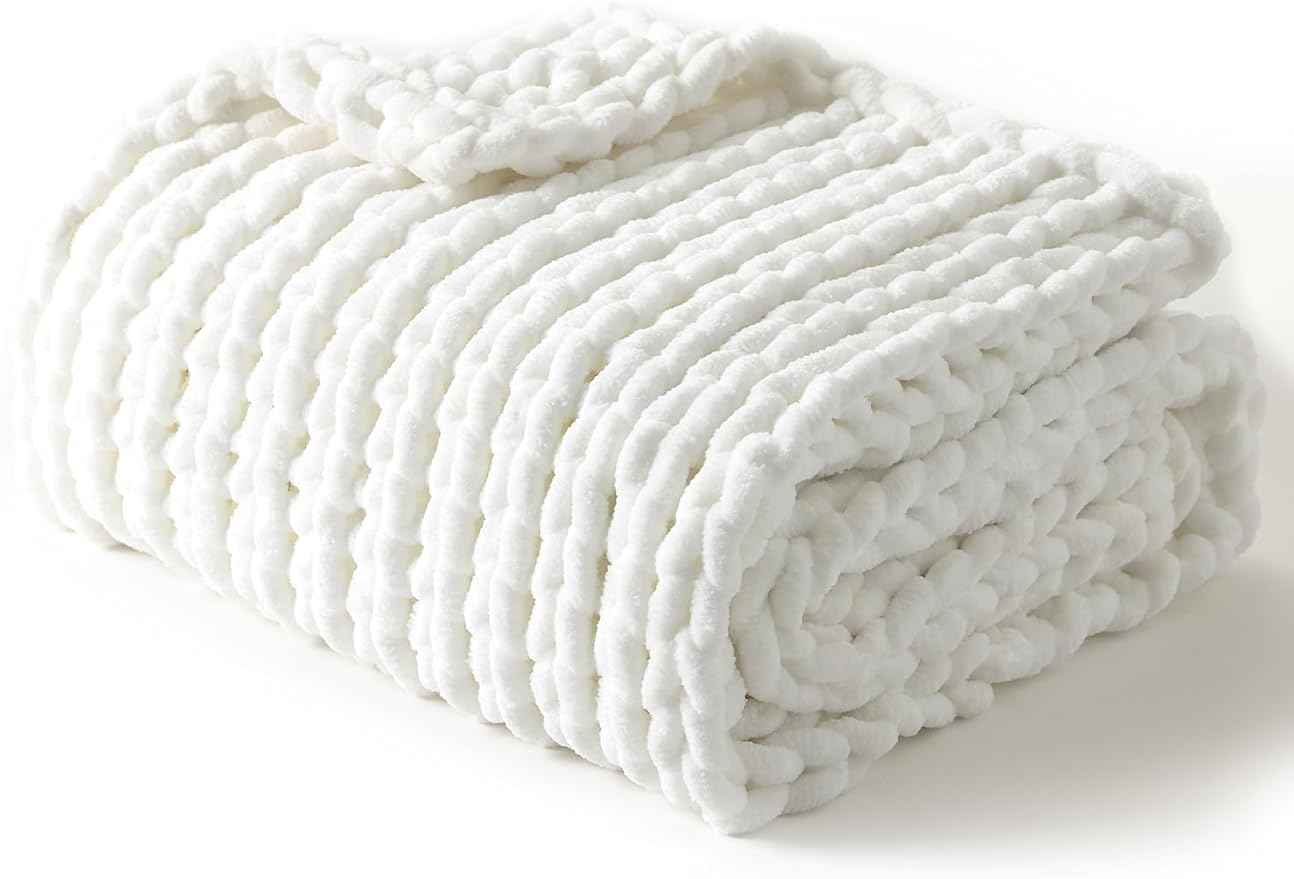 YnM Chunky Throw Blanket, Medium-Weight, Hand Knitted with Chenielle Yarn, Skin Friendly, Ventilated and Breathable, Machine Washable, Home Décor Piece for Couch, Sofa and Bed (White, 80x87 Inch)