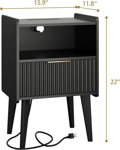 Fluted Nightstand with Charging Station, Modern Bedside Table with Drawer,Black Nightstand with Solid Wood Legs, End Table,Side Table for Living Room,Bedroom Black CTG57BKE