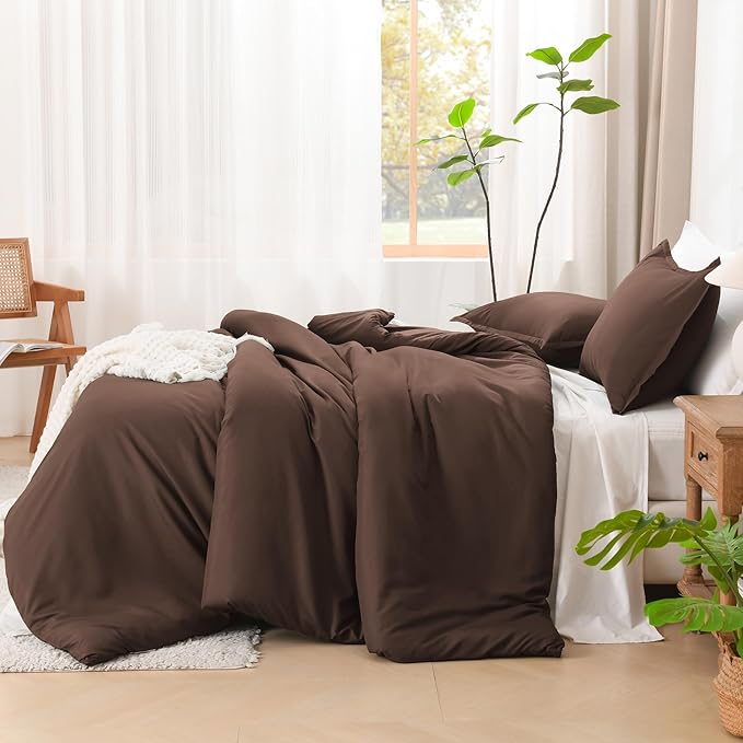 Litanika Brown Comforter Set King Size, 3 Pieces Lightweight Solid Bedding Comforter Set, All Season Fluffy Bed Set (104x90In Comforter & 2 Pillowcases)