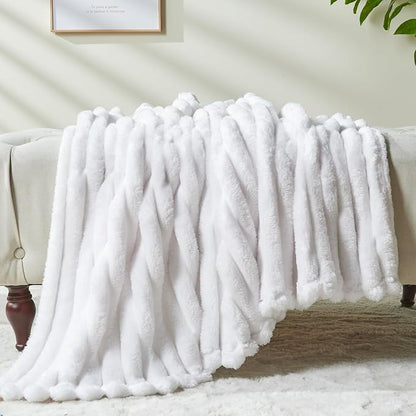 NEWCOSPLAY Super Soft Twin Blanket White Premium Silky Flannel Fleece 3D Ribbed Jacquard Lightweight Bed Blanket All Season Use (White Ribbed, Twin(60"x80"))