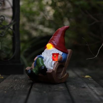 Solar Garden Gnomes Outdoor Statue with Solar Lights,7.1“ Figurine Lights Solar Garden Yard Decorations Outdoor Decorations for Patio,Yard,Lawn Ornament，Mom Gift Unique Housewarming Gifts