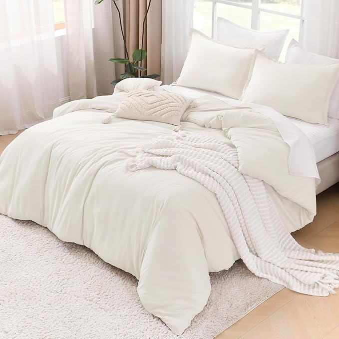 Litanika Comforters Ivory Oversized King Size, 3 Pieces Lightweight Solid Bedding Comforter Set, All Season Fluffy Bed Set (120x98In Comforter & 2 Pillowcases)