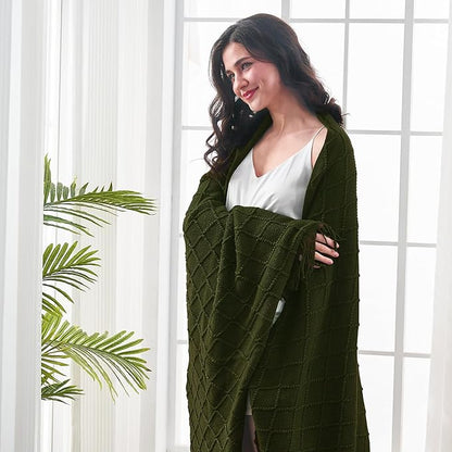 inhand Knitted Throw Blankets for Couch and Bed, Soft Cozy Knit Blanket with Tassel, Dark Green Lightweight Decorative Blankets and Throws, Farmhouse Warm Woven Blanket for Men and Women, 50"x60"