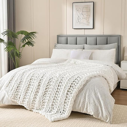 Esterra Chunky Knit Blanket Throw, 100% Handmade Chenille Throw Blanket 50"x60", Soft Thick Yarn Cable Knit Crochet Throw Blanket Rope Knot Throw for Couch Bed Sofa, Bright White