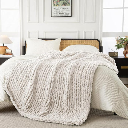 Ultra Soft Chunky Knit Blanket Throw -50x60 Hand Knitted Warm Chenille Throw Blanket, Home Decor Soft Thick Yarn Cable Knit Blanket Breathable Fleece Banket Christmas for Couch Bed Sofa Best GIF Gift
