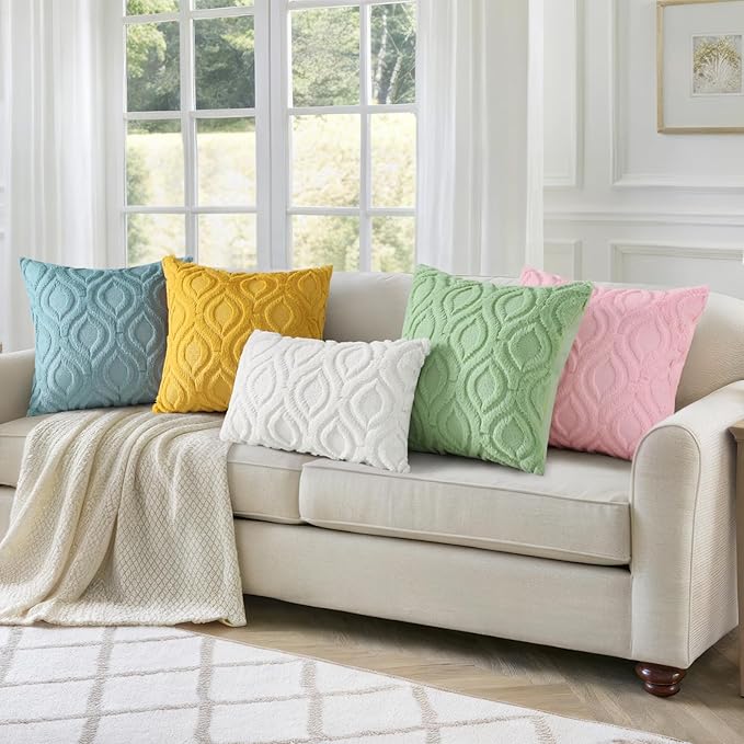 decorUhome Throw Pillow Covers 26x26 Inch Set of 2, Soft Plush Decorative Faux Fur Cream Beige Solid Couch Pillow Covers, Accent Farmhouse Neutral Square Euro Pillow Cases for Sofa Bed Living Room