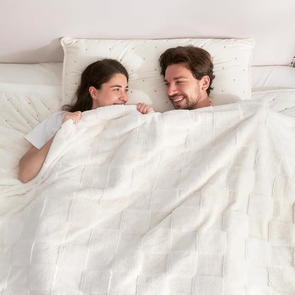 Cozy Bliss Checkered White Large Faux Rabbit Fur California King Size Bed Blanket, Soft Fuzzy Fluffy Minky Cream Furry Blankets for Couch, Bed (90 * 108 Inches Ivory)