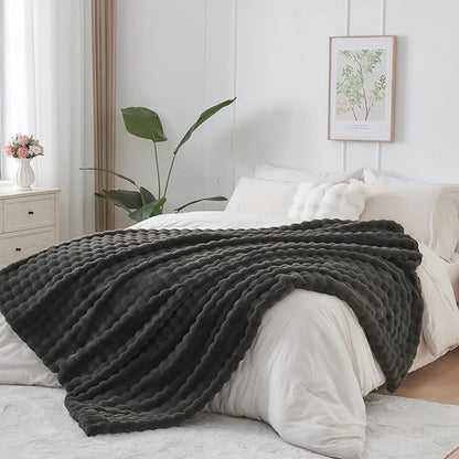 NEWCOSPLAY Faux Fur Twin Blanket Grey Bubble Blanket Thick Warm Soft for Couch Sofa Bed 550GSM (Grey, Twin(60"x80"))