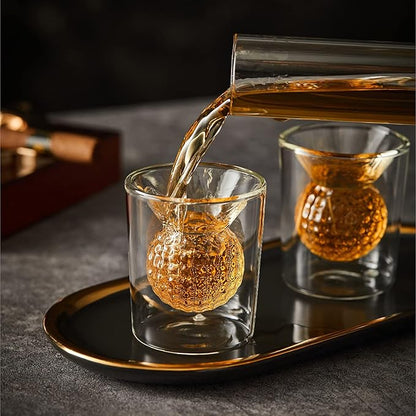 Golf Whiskey Decanter Set with 4 Golf Ball Shot Glasses, Unique Golf Gifts for Men Women, 750ml Golf Themed Liquor Dispenser, Golf Club Drink Dispenser for Bourbon, Scotch, Vodka, Tequila