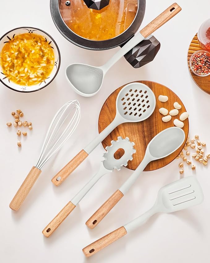 Kitchen Utensils Set, 13PCS Silicone Cooking Utensils, Heat Resistant Kitchen Utensil Spatula Set for Nonstick Cookware, Wooden Handles Kitchen Gadgets Tools Set