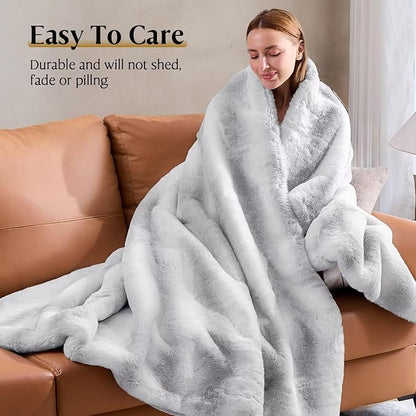Luxury Faux Fur Blanket - Soft Warm Plush Blankets for Couch Sofa Bed, Fluffy Thick Throws for Bedroom, Office, Living Room, Decorative Reversible, Not Easy to shed - 70"x90", Grey/White