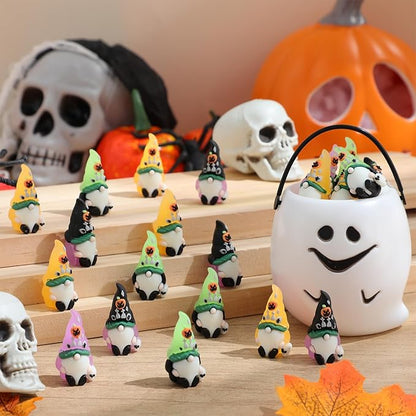 Wesiti 50 Pcs Luminous Halloween Mini Gnomes Figurines Bulk Glow in Dark Miniature Ornaments Hide and Seek Tiny Gnomes Figures Statue Halloween Party Favor Bag Fillers Garden Dollhouse Decor Gifts