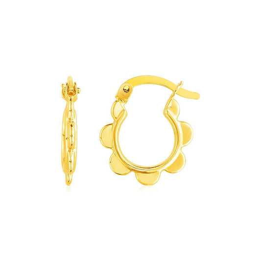 Boucles d'oreilles créoles festonnées en or jaune 14 carats