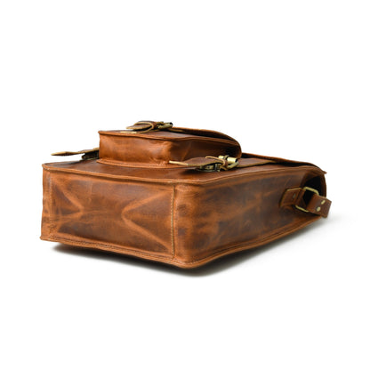 Front Pocket Daily Messenger Bag