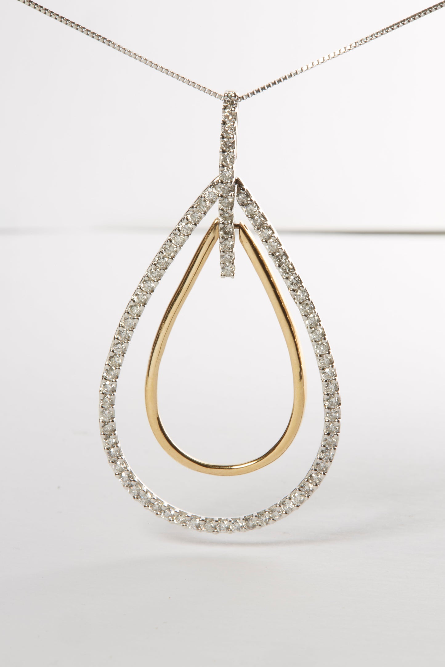 14K Two-Tone Gold Round Cut Diamond Double Burst Pendant Necklace (1.00 cttw, H-I Color, SI2-I1 Clarity)