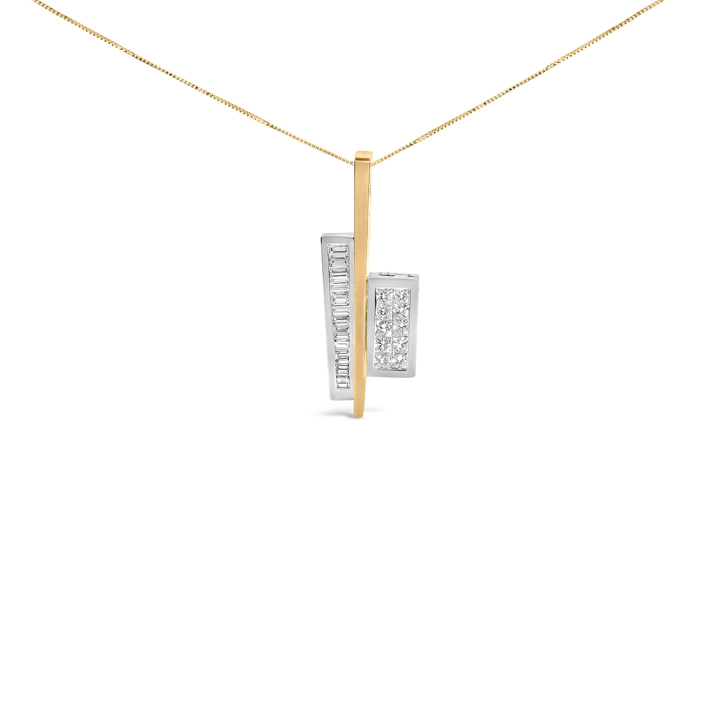 18K Yellow and White Gold 1 7/8 Cttw Princess Baguette Diamond Key Shaped 18" Pendant Necklace (H-I Color, SI1-SI2 Clarity)