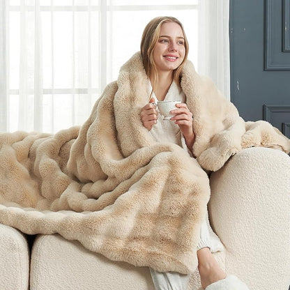 Cozy Bliss Faux Fur Throw Blanket for Couch, Fuzzy Soft Plush Thick Bubble Blanket for Sofa Bedroom Living Room, 50 * 60 Inches Beige