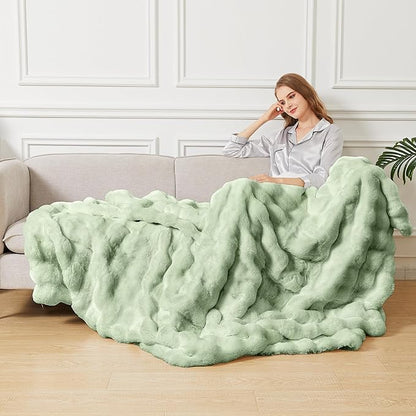 Sage Green Fluffy Comfy Blanket for Couch Living Room 50x60 Faux Fur Throw Blanket for Bed Soft Furry Cozy Best Housewarming Home Decor Gifts 860 GSM