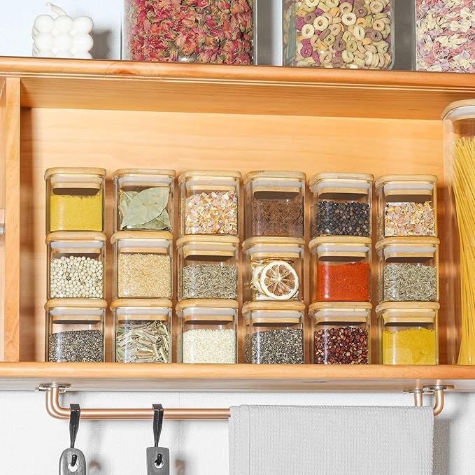 ComSaf 12Pcs Glass Spice Jars with Bamboo Lid, 4oz Airtight Square Spice Containers with 275 Black Lables, Empty Seasoning Jars for Spice Salt Sugar