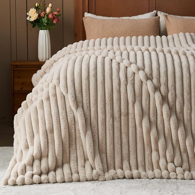 NEWCOSPLAY Faux Fur Twin Blanket Linen 3D Ribbed Plush Thick Warm Blanket for Couch Sofa Bed 850GSM (Linen Ribbed, Twin(60"x80"))
