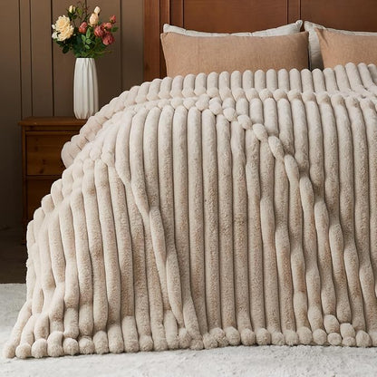 NEWCOSPLAY Faux Fur Twin Blanket Linen 3D Ribbed Plush Thick Warm Blanket for Couch Sofa Bed 850GSM (Linen Ribbed, Twin(60"x80"))
